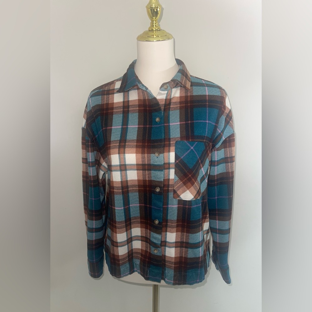 Polly & Esther Blue and Brown Plaid women’s Shirt
